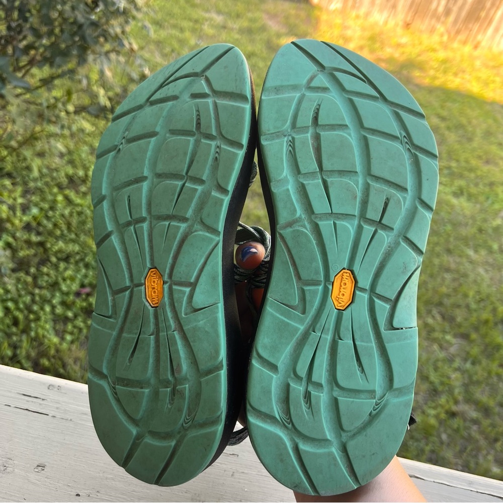 Chaco Sz 7 Toe Loop Multicolored Women’s Sandals - image 6